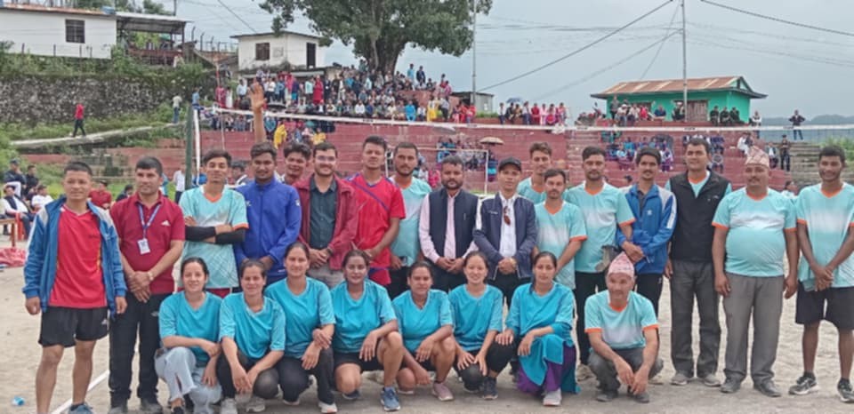 निजामती सेवा दिवस : महिला भलिबल प्रतियोगतामा त्रिवेणी गाउँपालिका प्रथम 