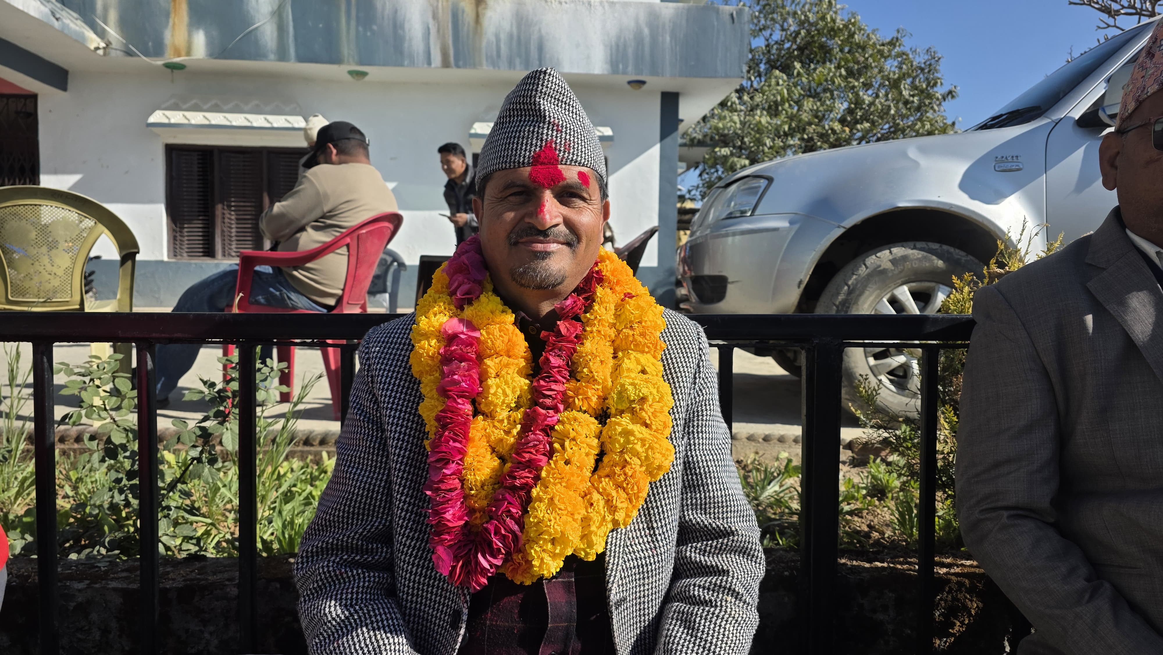 रूकुम पश्चिममा एमालेका नन्दराम देवकाेटाकाे उम्मेदवारी