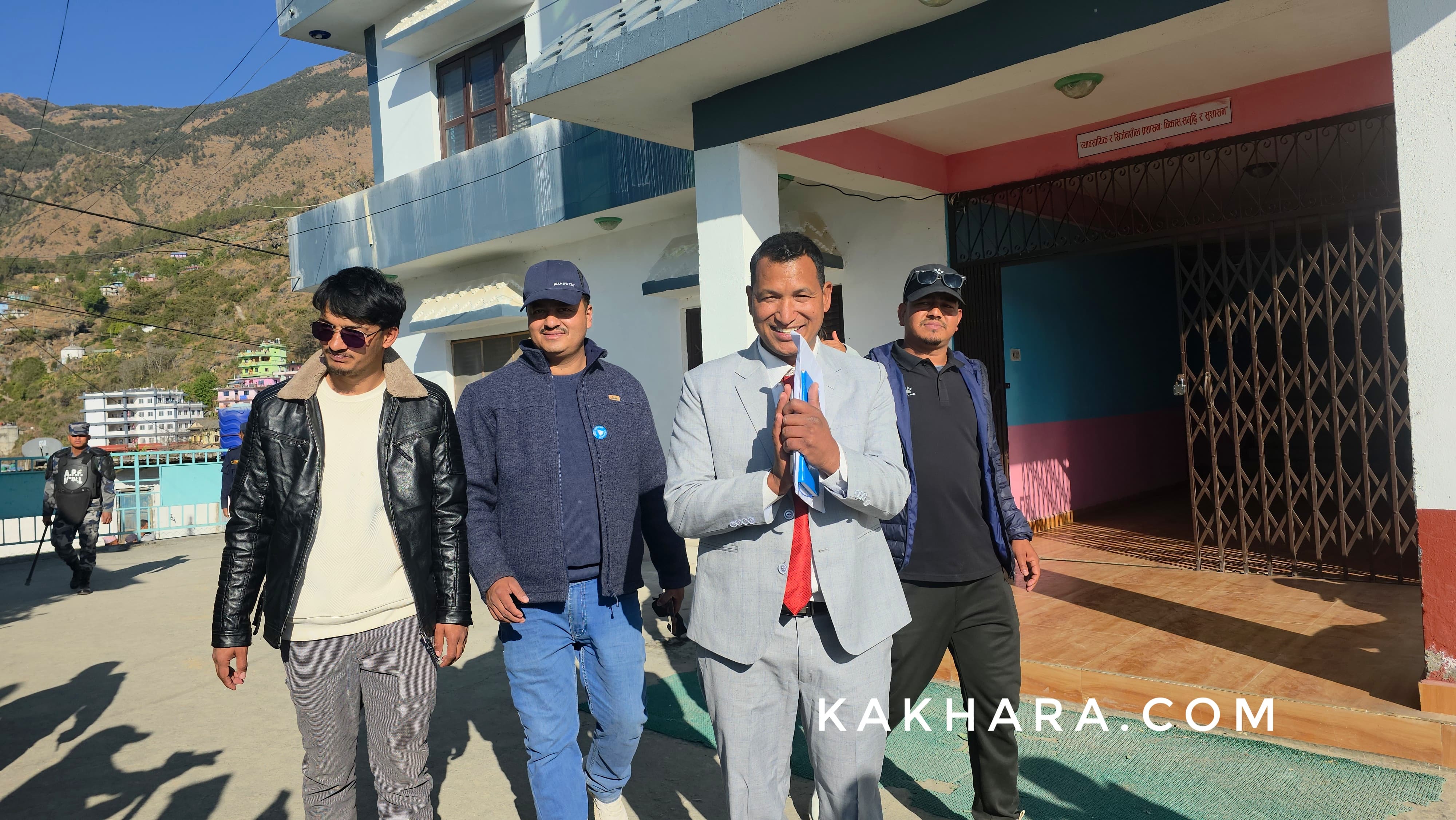 रूकुम पश्चिममा रास्वपाबाट मानबहादुर शाहीकाे उम्मेदवारी