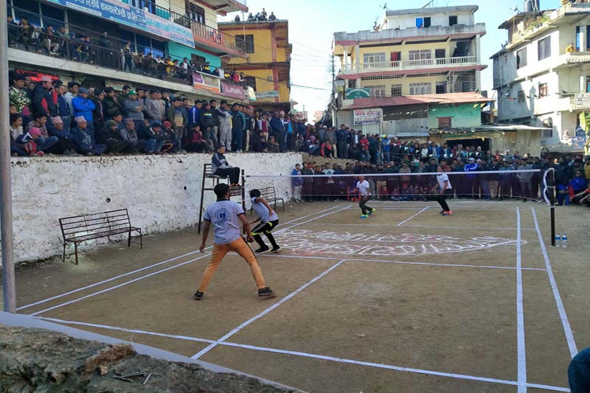 ब्याडमिन्टनकाे आकर्षण थामिनसक्नु, पूर्वाधार शुन्य