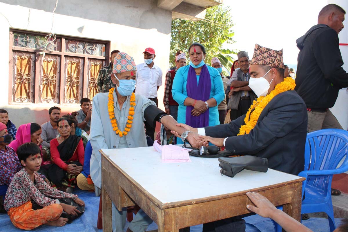 कोटचौताराबाट स्वास्थ्य सेवा सुरु