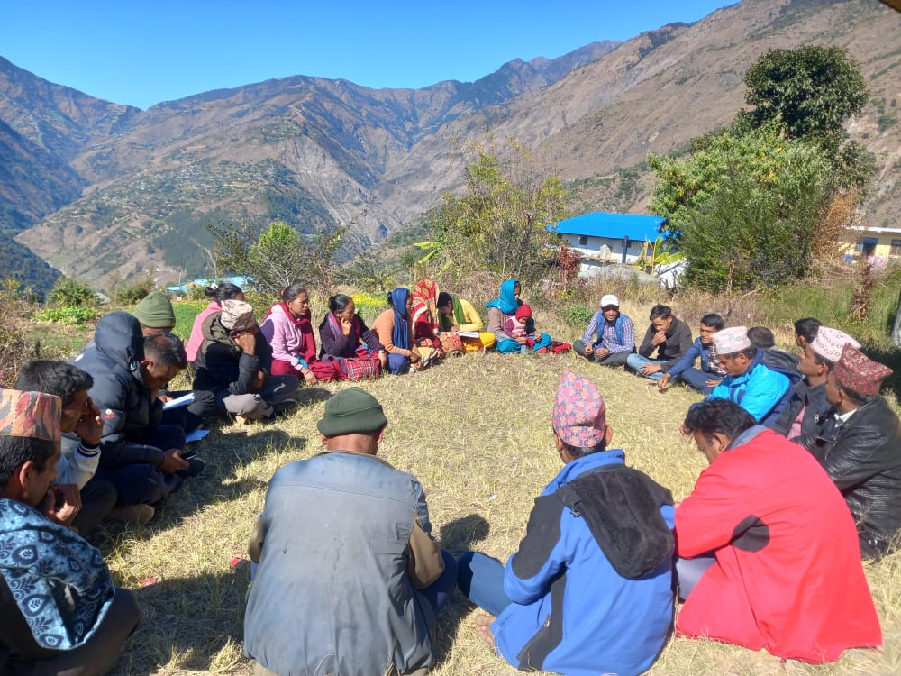 बाँफिकाेटमा विद्यालय कर्मचारी र बाल विकास सहजकर्ताको संगठन निर्माण