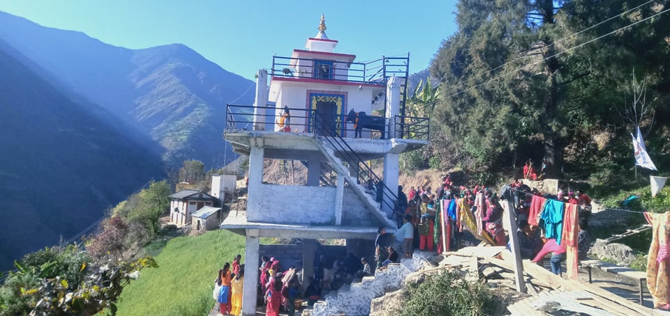 मग्मामा शिव मन्दिर निर्माण