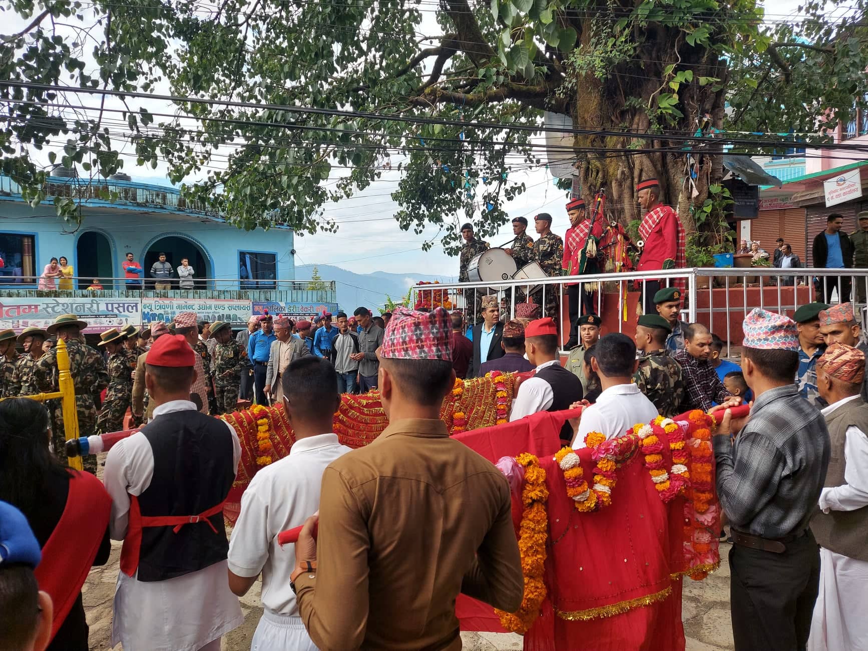 बडा दशैंको सातौं दिन आज फूलपाती भित्राइँयो 
