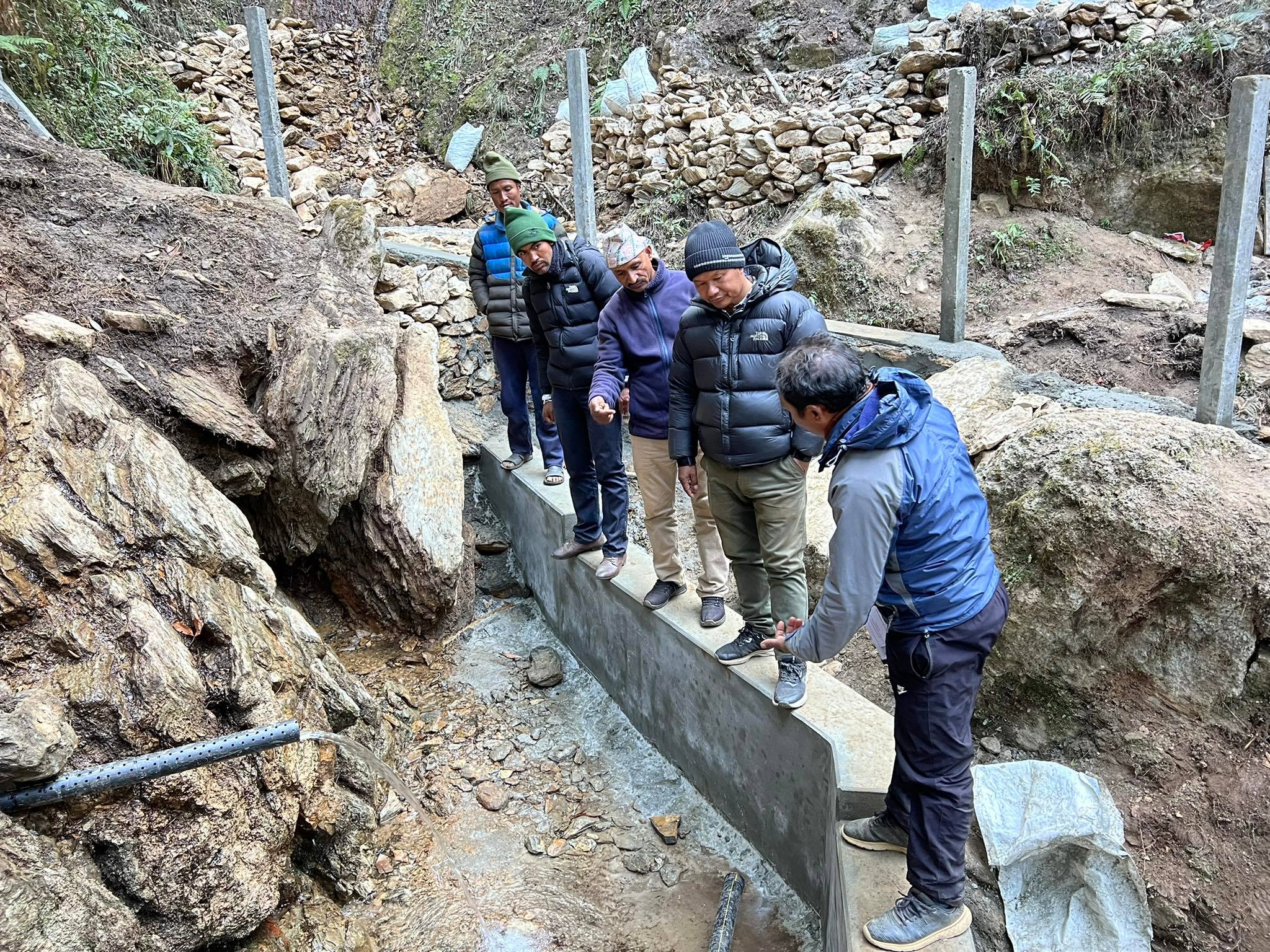 गोर्खा वेल्फेयर ट्रष्ट नेपालको खानेपानी आयोजना अनुगमन 
