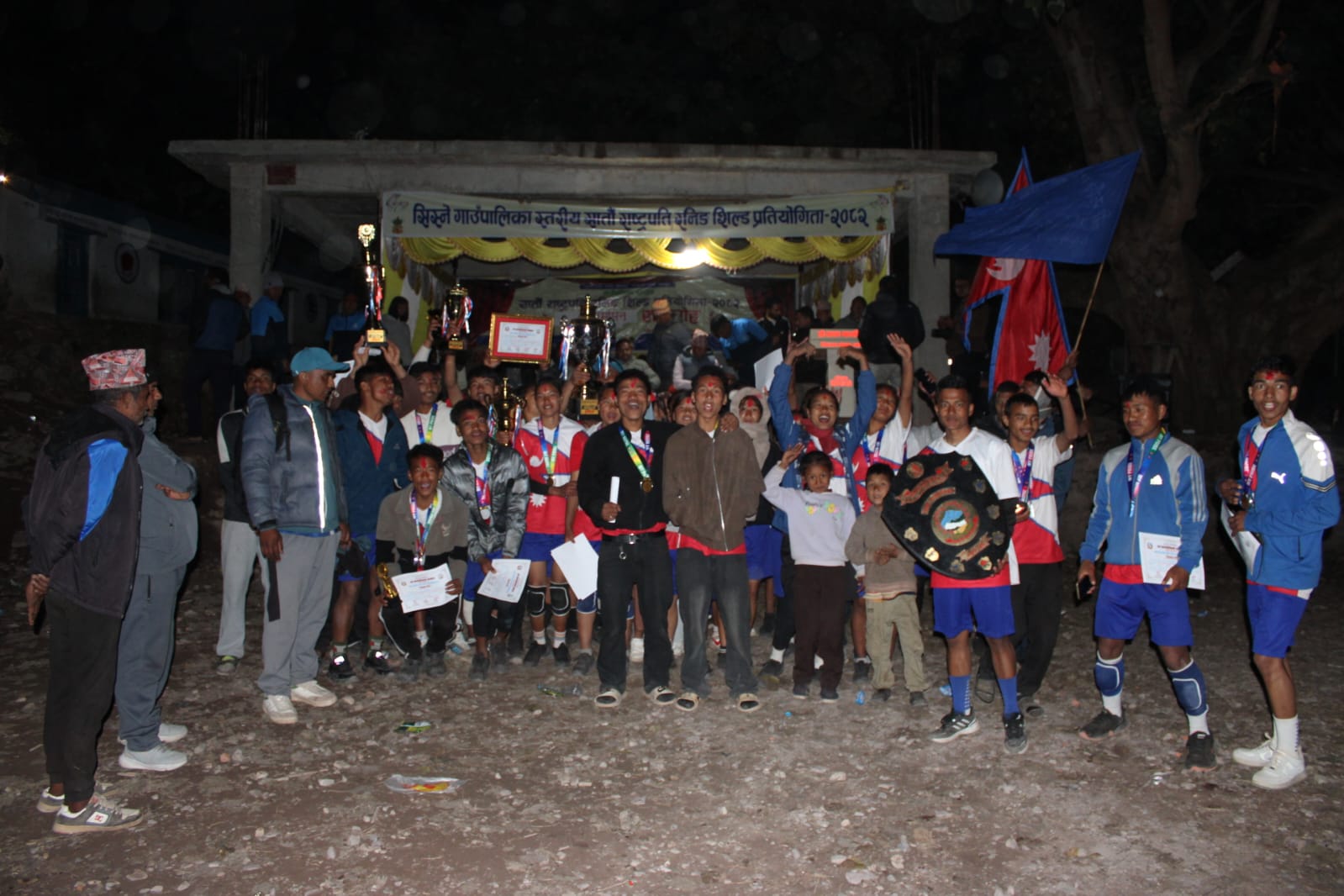 सिस्ने गाउँपालिकाको सातौँ राष्ट्रपति रनिङ शिल्ड रुक्मिणी मावि जित्यो