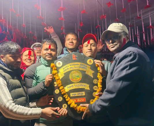 लगातार तेस्रो पटक जित निकाल्दै त्रिवेणी मावि स्रिम्रुतुले कब्जा गर्यो शिल्ड 