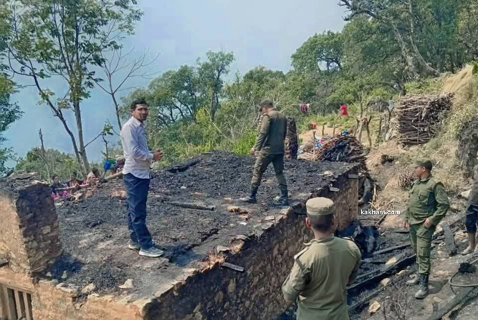 आठविसकोट ७ मा आगलागिबाट एक घर पुर्णरुपमा क्षेती 