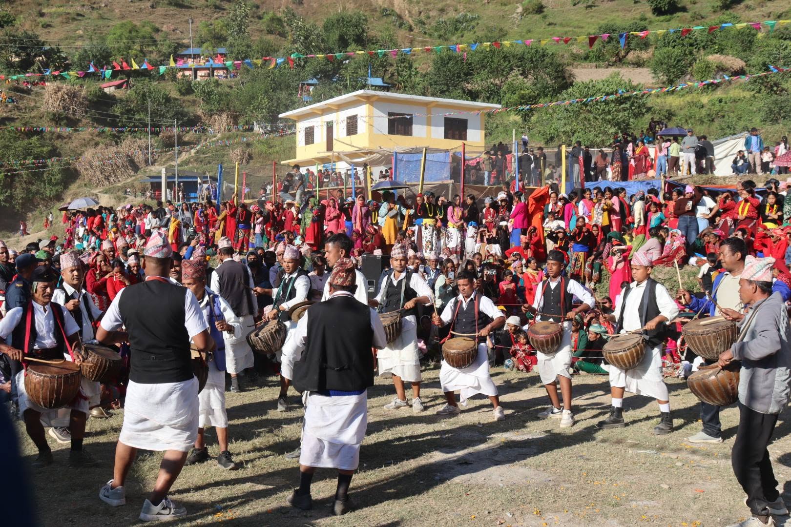 शहिद स्मृति मेलामा आयोजित विविध खेलकुद प्रतियोगिता सम्पन्न