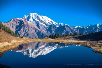 गुप्ता दहमा सिस्ने हिमालकाे छाया (फाेटाे फिचर)