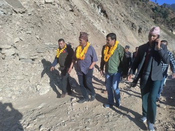 मुसिकोट १० दर्देनीको पहिरो नियन्त्रणको प्रयास, मन्त्री सहितको टोलीद्धारा स्थलगत अवलाेकन