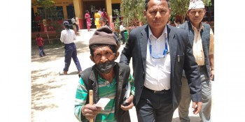स्वास्थ्य शिविरबाट साढे ९ सयले स्वास्थ्य सेवा लिए 