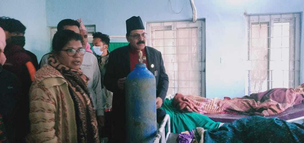 कर्णालीका मुख्यमन्त्री शर्मा भुकम्प प्रभावित क्षेत्रमा 