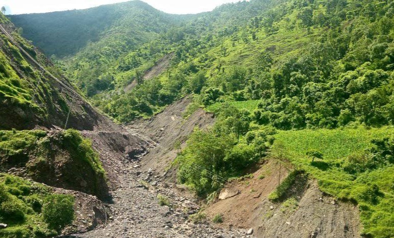 खातुम खोला थुनिदा स्थानीय त्रसित