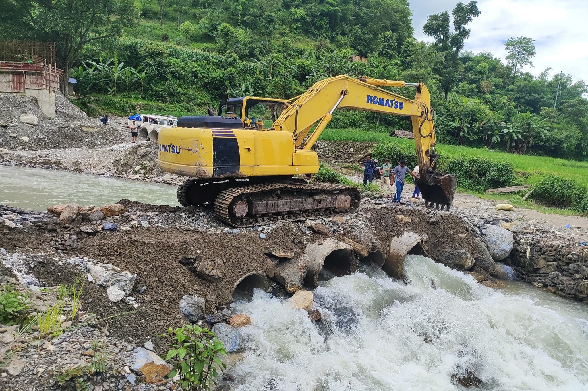 वैकल्पिक सडक निर्माण गरेर मध्यपहाडी रुकुम खण्ड सुचारु 