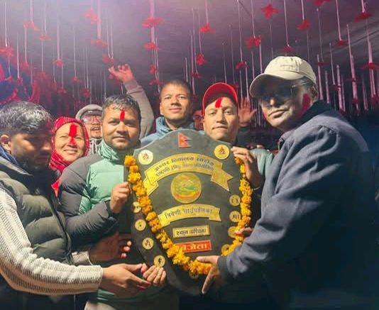 लगातार तेस्रो पटक जित निकाल्दै त्रिवेणी मावि स्रिम्रुतुले कब्जा गर्यो शिल्ड 