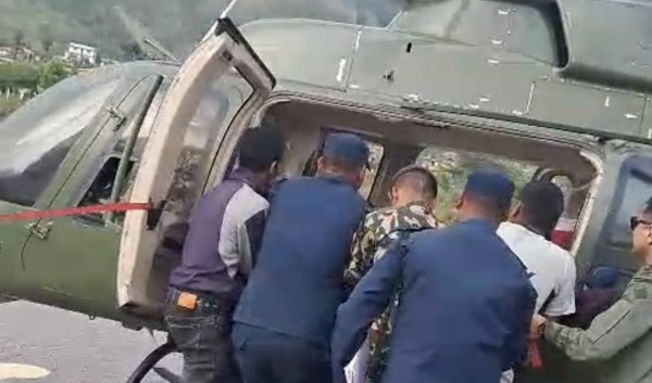 जुम्ल्याहा शिशुसहित सुत्केरीको हेलिकप्टरमार्फत उद्धार 
