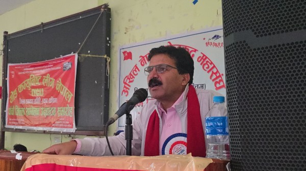देश माओवादीको नेतृत्वमा चलिरहेको छ : पुर्व मुख्यमन्त्री शर्मा 
