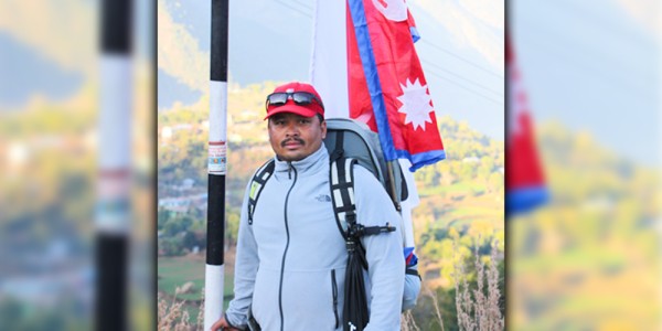 युवा नेता रावल राष्ट्रिय एकता, शान्ति र समृद्धिका लागि भन्दै काठमाडौँसम्मको पैदल यात्रामा 