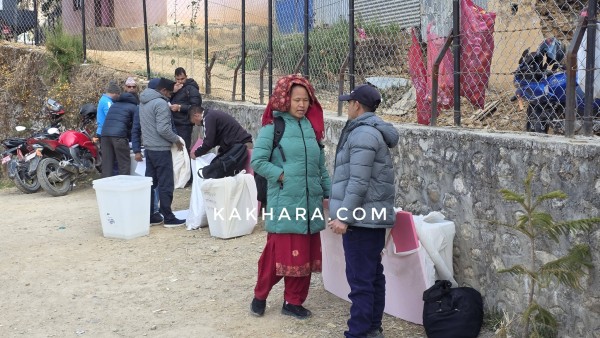 रुकुम पश्चिमका सबै केन्द्रमा निर्वाचन सामग्री पठाइयो