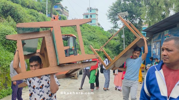 मुसिकोट नगरपालिकाले हटायो ३७ वटा संरचना