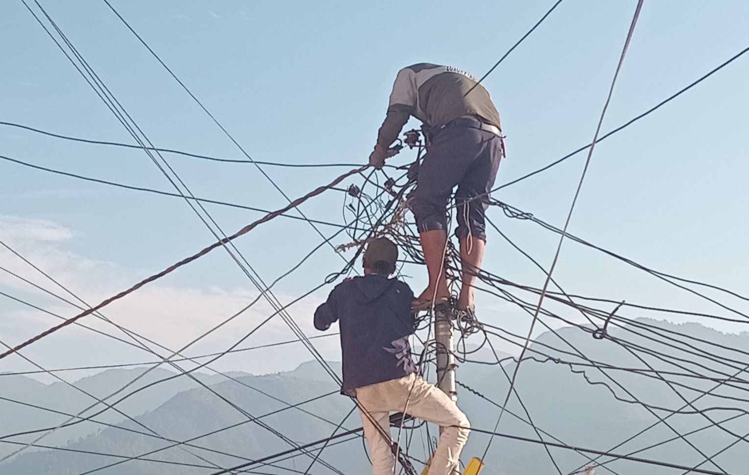 सेरिगाउँ र रावलबारामा तीनदिन विद्युत लाइन अबरुद्ध हुने 