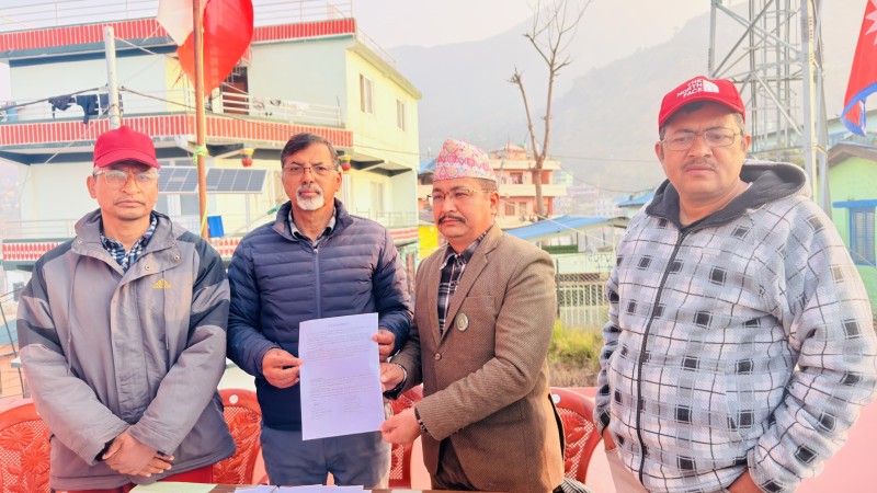 उज्यालो नेपाल पार्टीका उम्मेदवार केसीद्वारा जनार्दनलाई समर्थन