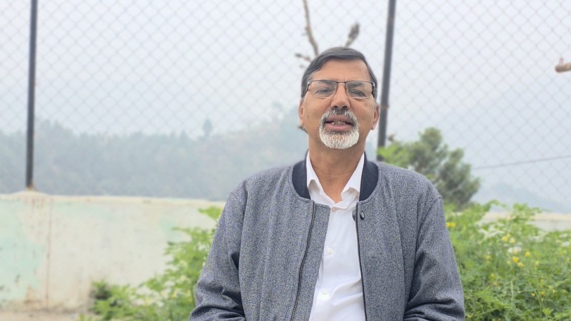 गाेपाल शर्मालाई बधाई दिँदै जनार्दनले भने रुकुमेलीकाे सपना पूरा गर्नु