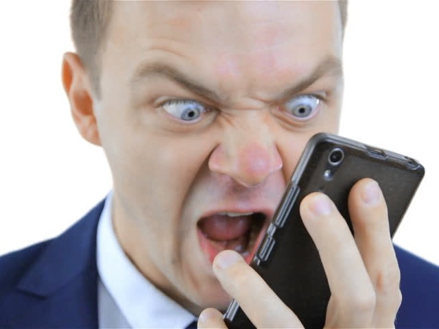 रुकुम पश्चिममा केही दिन देखि फोन नबुझिने समस्या किन छ ?