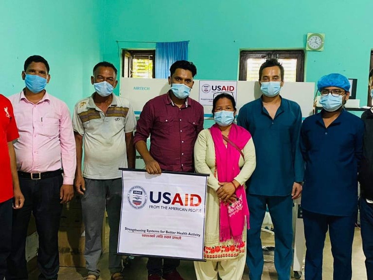 चौरजहारी पिसीआर प्रयोगशालालाई स्वास्थ्यका लागि सक्षम प्रणालीकाे सहयाेग 