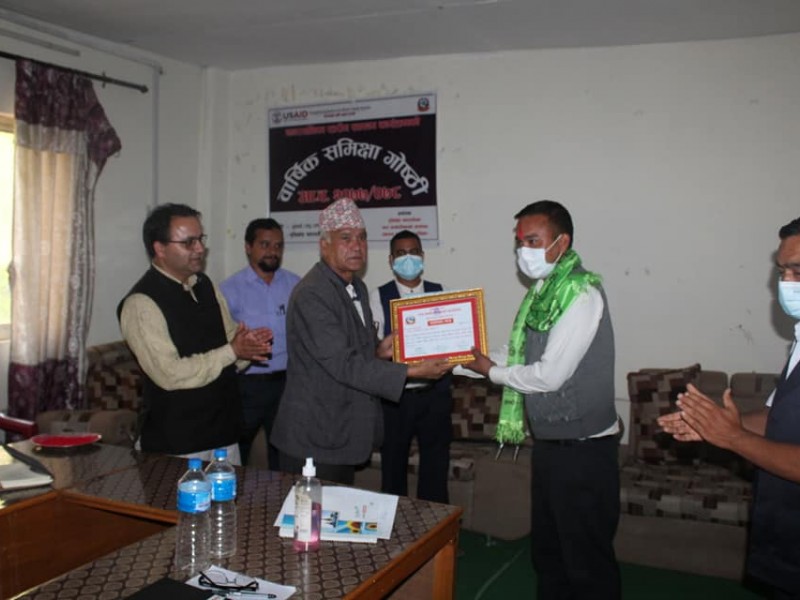 उत्कृष्ट काम गर्ने मुसीकोटका दुई स्वास्थ्य संस्था पुरस्कृत