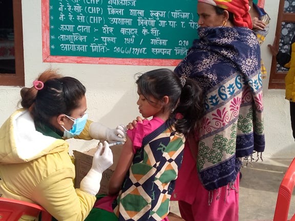 बिमैचा र गैरिनेटाका बिद्यार्थीलाई माेडर्नाको दोस्रो डोज 