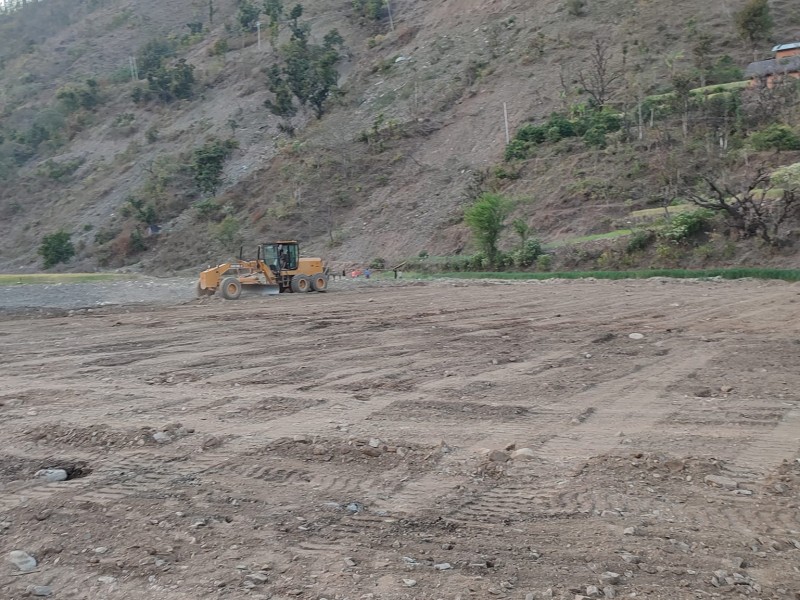 सानीभेरी ३ मा क्रिकेट मैदान 