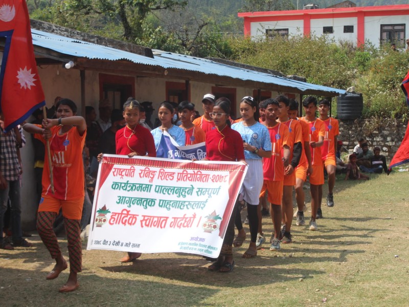 चौरजहारीमा राष्ट्रिपति रनिङ शिल्ड तथा नगर प्रमुख कप जारी