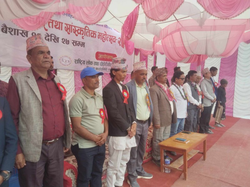 दोस्रो आठविसकोट महोत्सव सुरु, भोली गायक भागिरथ चलाउने आउने 