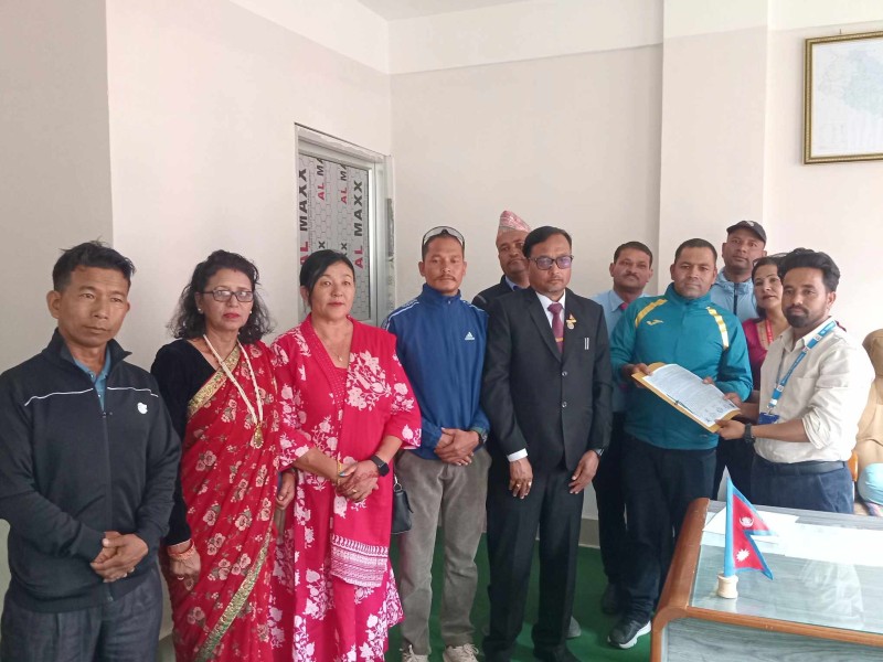 निजी विद्यालयद्धारा संघीय शिक्षा ऐनमा सामाबेश भएका पाँच बुँदा संशोधन गर्न सरकारलाई ज्ञापन पत्र 