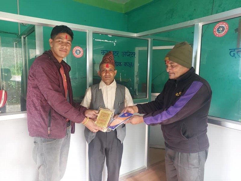 पहिलो नविकरणकर्तालाई सम्मान