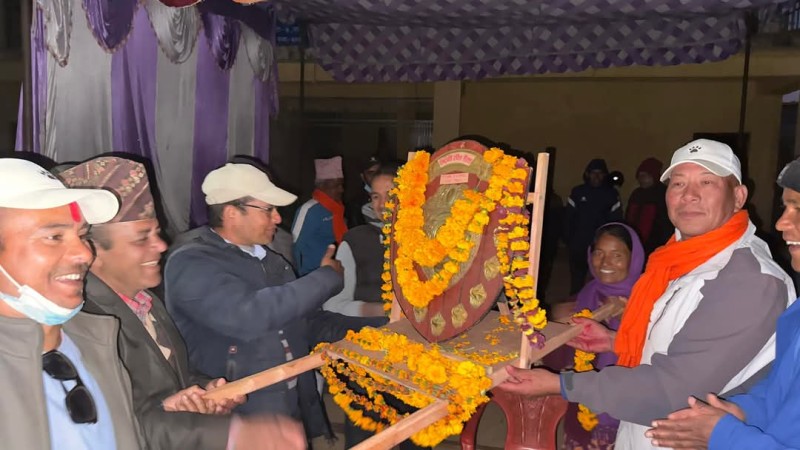 बाँफिकाेटकाे राष्ट्रपति रनिङ शिल्ड वीरेन्द्र माविले कब्जा गर्याे