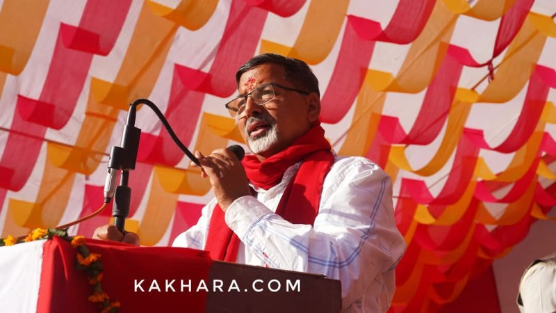 विप्लव जी, सुदर्शन जी, लोकेन्द्र जीहरू..  आउनुहोस्  एकता गरौँ: जनार्दन शर्मा