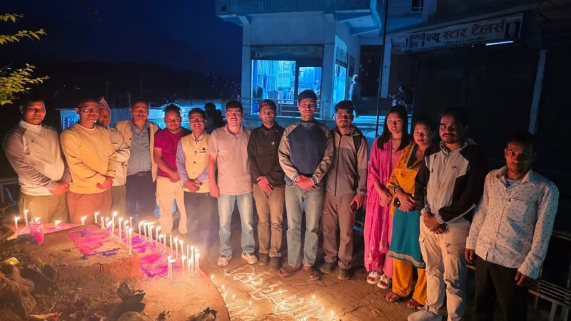 स्थापना र स्मृति दिवसमा प्रेस सेन्टर र प्रेस युनियन रुकुम पश्चिमले गरे संयुक्त रूपमा दीप प्रज्वलन