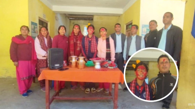 जन्मदिनकाे अवसरमा कक्षा ८ कि  विद्यार्थीद्वारा विद्यालयलाई  सहयोग