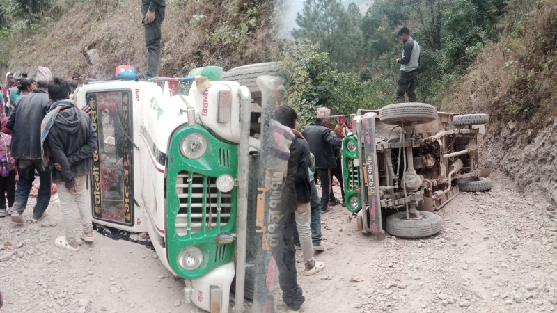 रूकुम पश्चिमकाे आठबिसकाेटमा जिप दुर्घटना