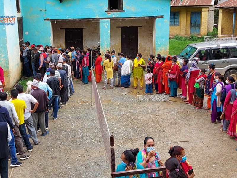 रुकुम पश्चिममा भेरोसेल खोप लगाउन सुरु