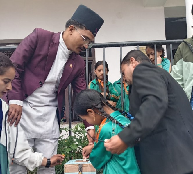 बुद्धभुमी मानव सेवा आश्रमद्धारा मुठिदान कार्यक्रम सुरु 