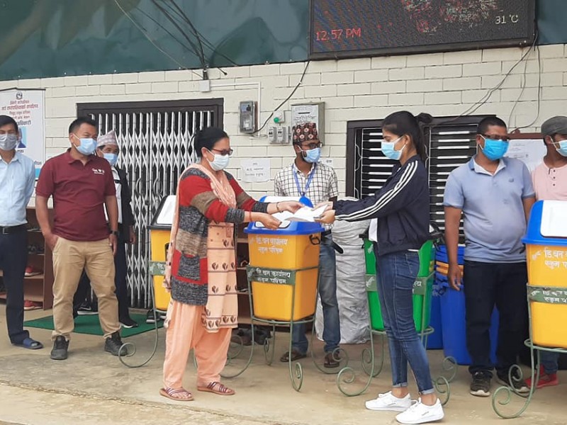 वातावरण संरक्षणमा सघाउन डस्विन प्रदान