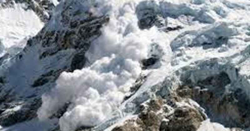 हिउँपहिरोमा दुईजना बेपत्ता