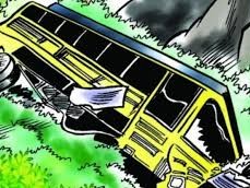 मुसीकोट २ मा जन्ती बोकेको बस दुर्घटना, कम्तिमा २५ घाईते 