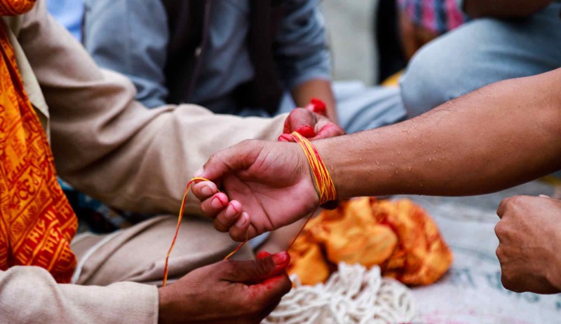 आज जनै पूर्णिमा, देशभर रक्षाबन्धन धारण गरेर मनाइँदै