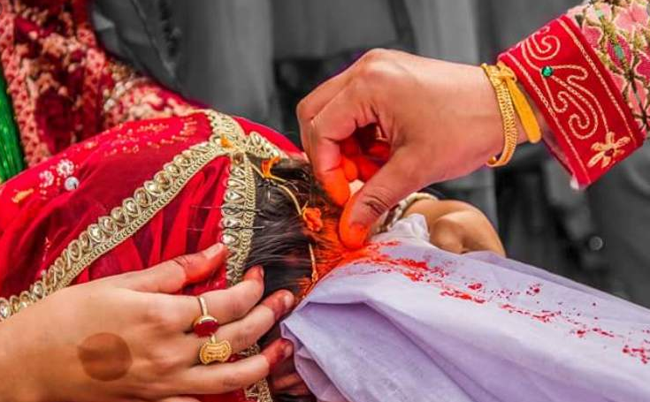 नाबालिकालाई झुक्याएर विवाह गर्दा  बेहुलासहित दुई जना पक्राउ 