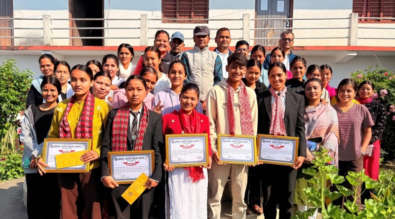 मुसिकोट खलङ्गा बहुमुखी क्याम्पसका ६ जना विद्यार्थीलाई छात्रवृत्ति प्रदान 